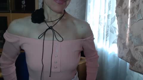 Snapshot of cute_lion_ chatting on 01.12.25 cute_lion_ online show from 01.12.25