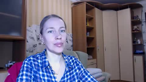 cute_lion_ online show from 03.18.26