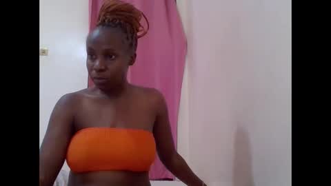 cute_lizah online show from 02.26.25