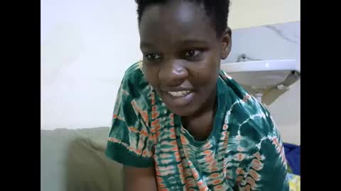 cute_marion online show from 09.30.25