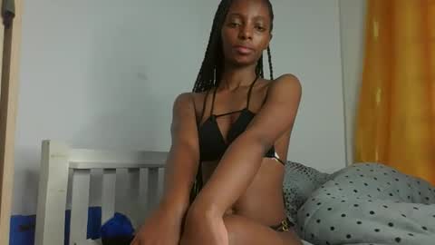 Snapshot of cute_messy chatting on 02.01.26 cute messy online show from 02.01.26