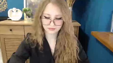 Veronica online show from 03.27.26