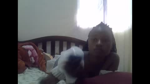 Snapshot of cute_savanna chatting on 10.14.25 cute_savanna online show from 10.14.25