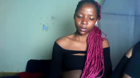 Snapshot of cute_sexy3 chatting on 07.31.26 SHARON online show from 07.31.26