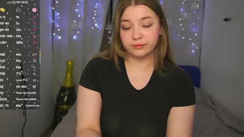 Snapshot of cute_sharloti chatting on 03.20.26 Sasha online show from 03.20.26