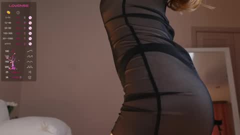 Snapshot of cute_shine chatting on 02.17.25 Hey im Kristina Thank you for your support online show from 02.17.25