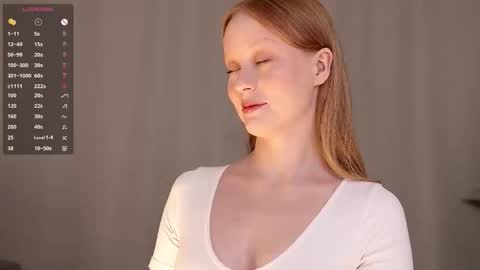 Snapshot of cute_shine chatting on 11.27.25 Hey im Kristina Thank you for your support online show from 11.27.25