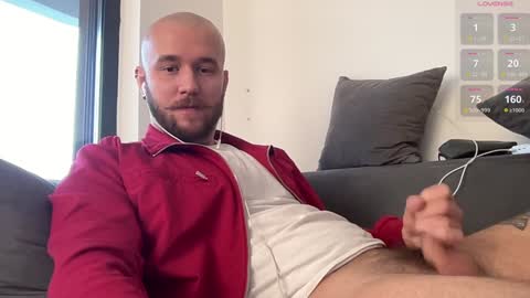 cute_skywalker online show from 12.12.24