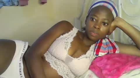 cute_sonny online show from 12.05.25