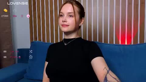 Snapshot of cute_summer_breathe chatting on 06.19.26 Sue online show from 06.19.26