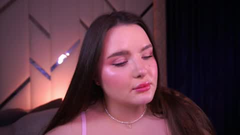 Amber online show from 02.23.25