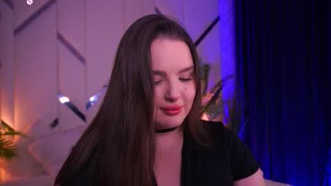 Amber online show from 09.15.25