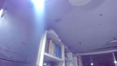 WANNA SEE MORE OF TWINS              online show from 12.15.24