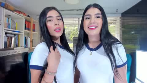 WANNA SEE MORE OF TWINS              online show from 12.18.24