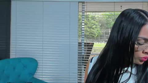 WANNA SEE MORE OF TWINS              online show from 02.22.25