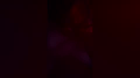 Snapshot of cutebananas chatting on 04.04.26 cutebananas online show from 04.04.26