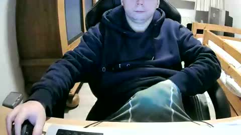 Snapshot of cuteboy090 chatting on 02.16.26 Cuteboy090 online show from 02.16.26