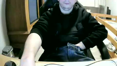 Snapshot of cuteboy090 chatting on 02.21.26 Cuteboy090 online show from 02.21.26