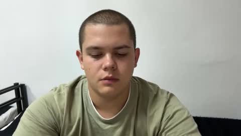 Snapshot of cutebutnaughty_ chatting on 10.03.25 Alex online show from 10.03.25