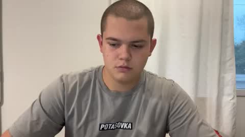 Snapshot of cutebutnaughty_ chatting on 10.12.25 Alex online show from 10.12.25