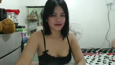 Snapshot of cutecindy2000 chatting on 12.15.25 cutecindy2000 online show from 12.15.25