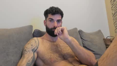 Snapshot of cuteeboy chatting on 01.17.25 cuteeboy online show from 01.17.25