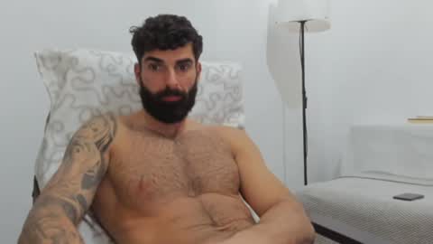 Snapshot of cuteeboy chatting on 02.03.25 cuteeboy online show from 02.03.25