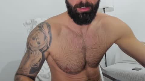 Snapshot of cuteeboy chatting on 02.12.25 cuteeboy online show from 02.12.25