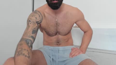 Snapshot of cuteeboy chatting on 02.18.25 cuteeboy online show from 02.18.25
