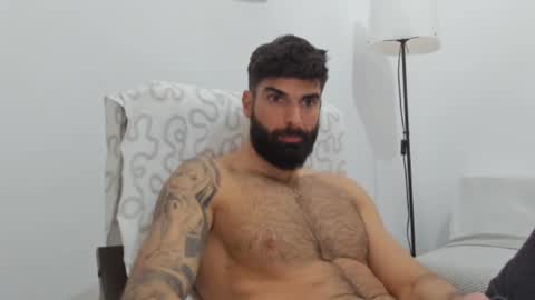 Snapshot of cuteeboy chatting on 02.25.25 cuteeboy online show from 02.25.25