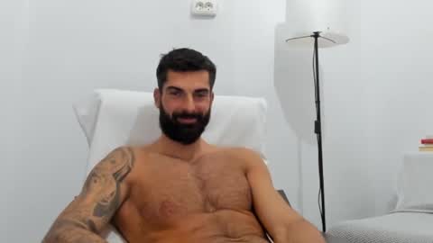 cuteeboy online show from 10.25.25