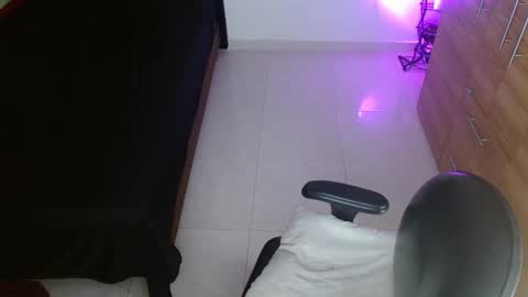 isabella online show from 03.25.26