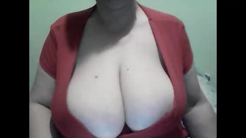 Snapshot of cutejessytom chatting on 02.03.26 Jessy online show from 02.03.26