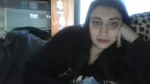 Snapshot of cutekattie chatting on 06.19.26 cutekattie online show from 06.19.26