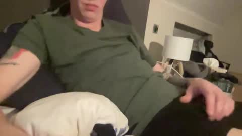 Snapshot of cutekeff chatting on 11.28.25 cutekeff online show from 11.28.25