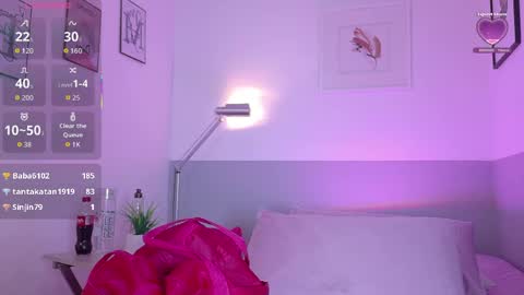 cutepetitee online show from 05.18.26