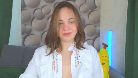 Snapshot of cutesmile_sharon chatting on 02.26.25 cutesmile sharon online show from 02.26.25