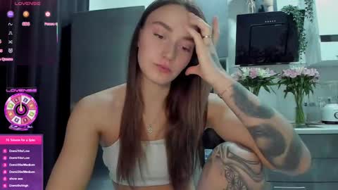 Snapshot of cutestdemon chatting on 03.19.26 Im saving up to fix my favorite car online show from 03.19.26