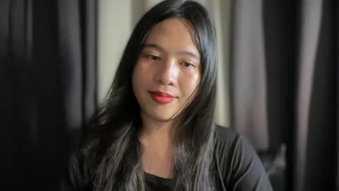 cute online show from 04.21.26