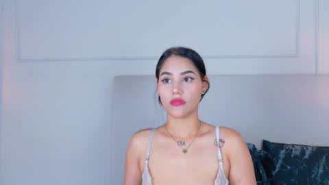 Snapshot of cutewofy chatting on 05.16.26 cutewofy online show from 05.16.26