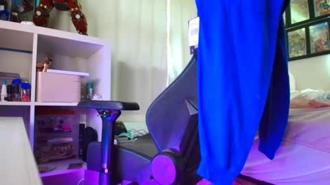 Sandra Love online show from 06.13.26