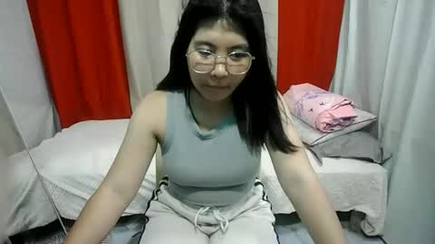 Snapshot of cutie_ethel chatting on 05.31.26 cutie_ethel online show from 05.31.26