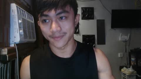 Snapshot of cutie_hunk69 chatting on 06.06.26 cutie_hunk69 online show from 06.06.26