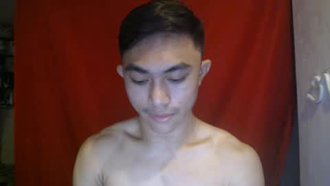 Snapshot of cutie_hunk69 chatting on 06.12.26 cutie_hunk69 online show from 06.12.26