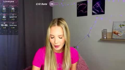 cutiefull_lion online show from 10.08.25