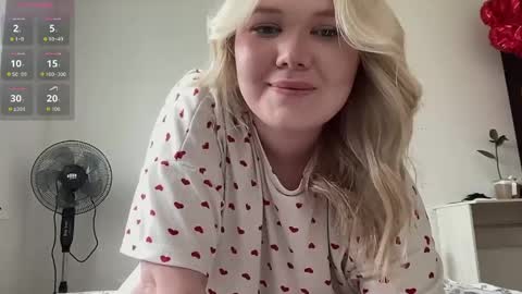 Julie  online show from 05.13.26