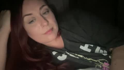 Snapshot of cutiexxxx chatting on 12.18.24 cutiexxxx online show from 12.18.24