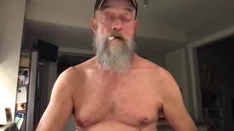 Snapshot of cxcdn chatting on 11.18.25 cxcdn online show from 11.18.25