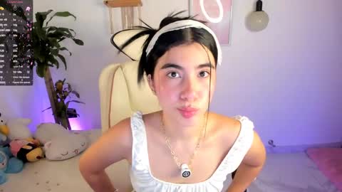 Snapshot of cyber_lizz chatting on 04.07.26 Liz online show from 04.07.26