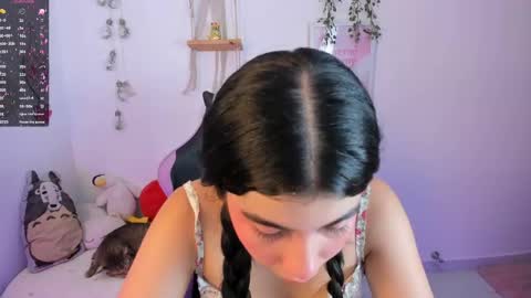Snapshot of cyber_lizz chatting on 05.20.26 Liz online show from 05.20.26